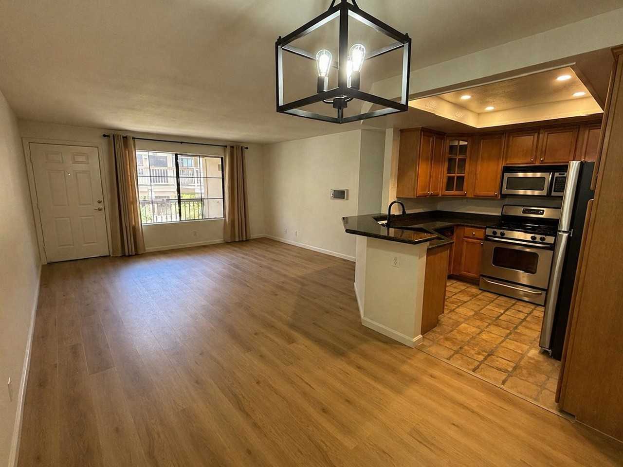 12580 Carmel Creek Rd #38 - Photo 5 of 32