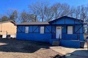 featured image of 520 Brewer Dr