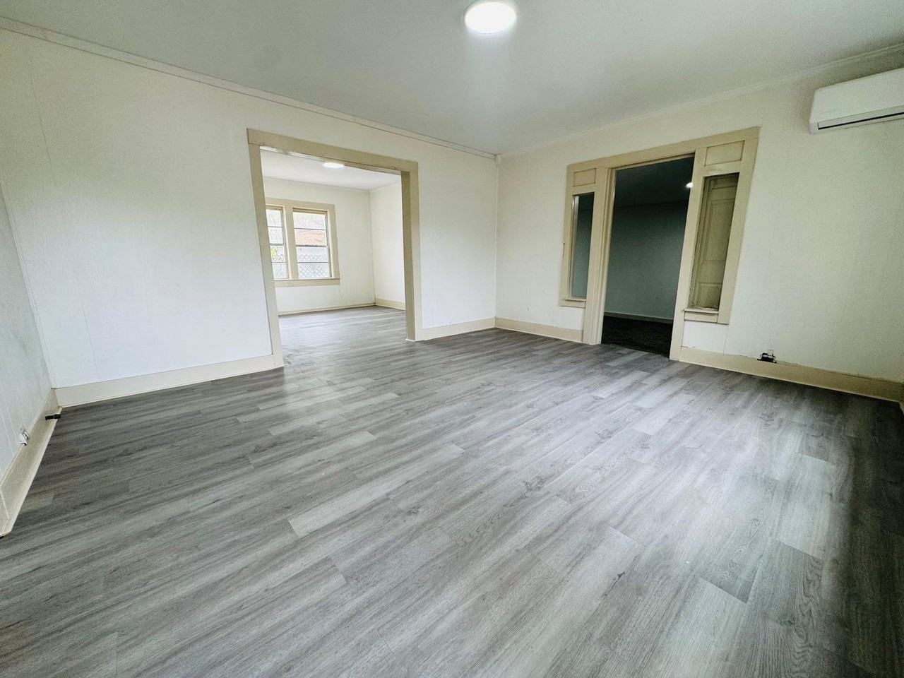 66 E Avenue G - Photo 2 of 9
