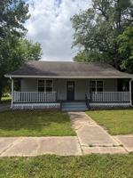 featured image of 906 Holden Ave