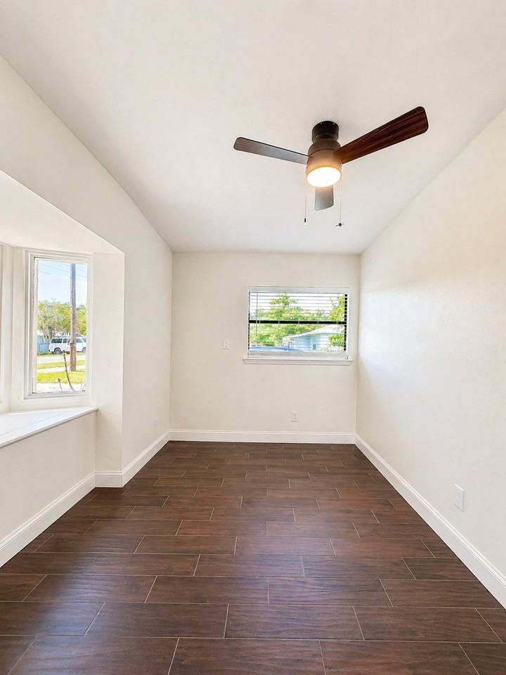 7413 Matchett Rd #3 - Photo 5 of 15