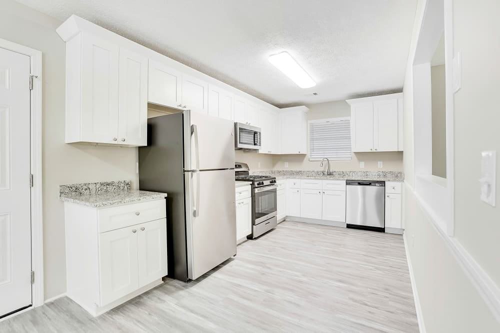 40 Hidden Ridge Dr - Photo 6 of 17