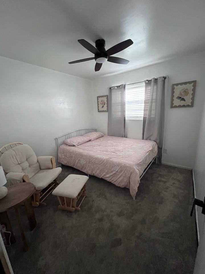 415 Juanita St - Photo 6 of 12