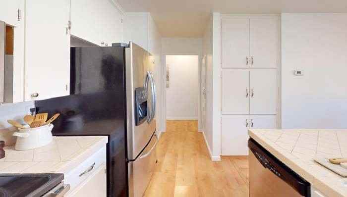 438 Seminole Way - Photo 7 of 17