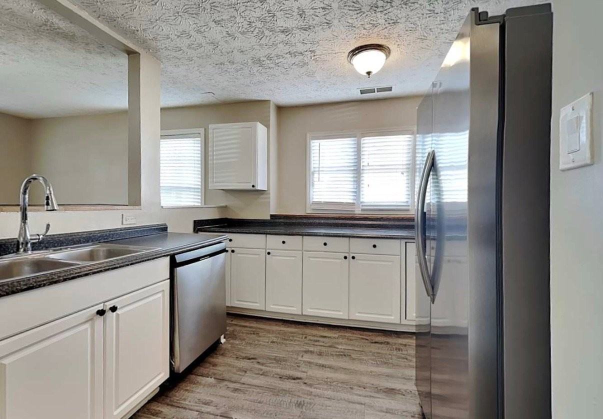 2407 Boone Ct - Photo 7 of 15