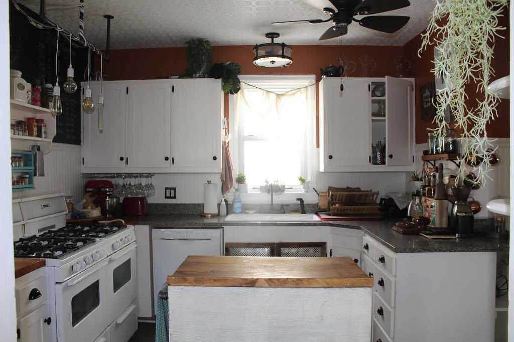 378 5th Avenue East N - Photo 4 of 17