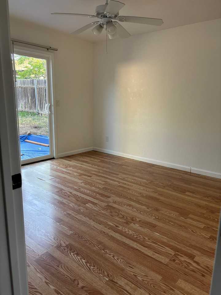6031 Bourbon Dr - Photo 7 of 8