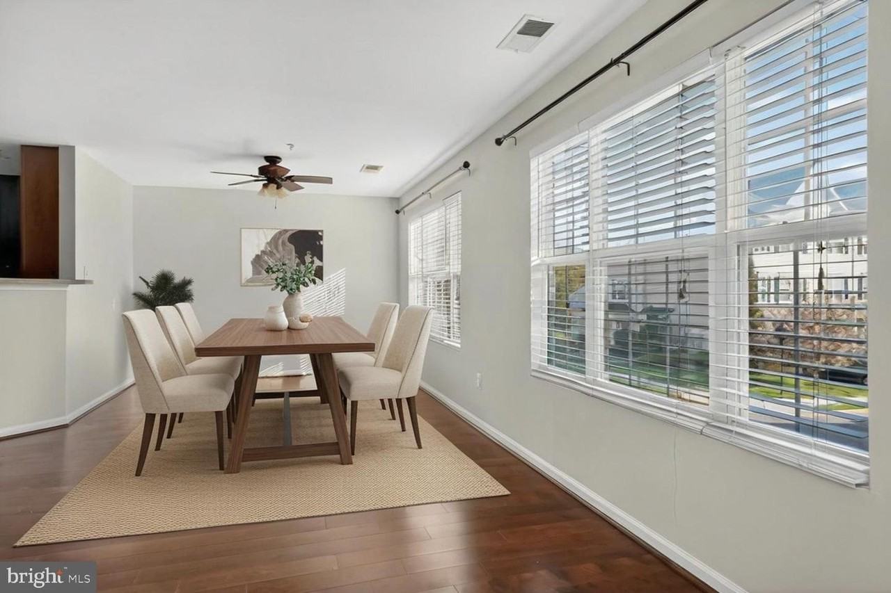 11180 Wortham Crest Cir - Photo 5 of 14