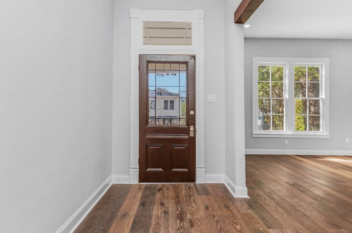 1163 S Mcdonough St - Photo 3 of 20