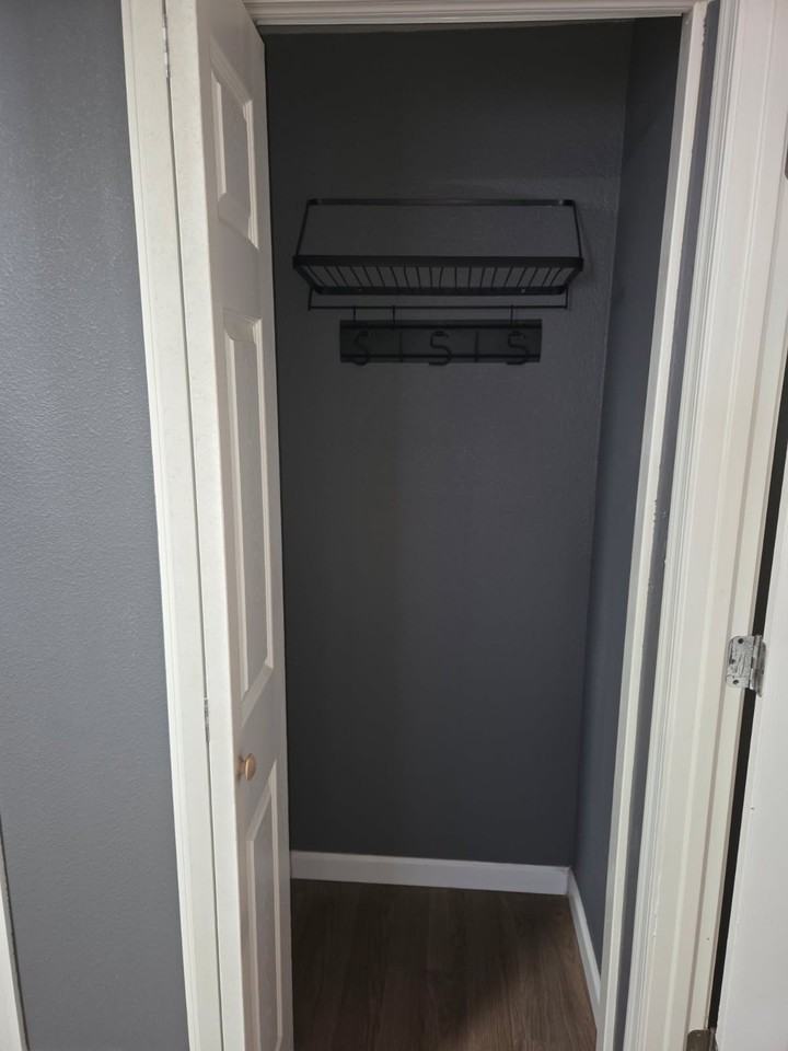 18231 N 6th St - Photo 6 of 17