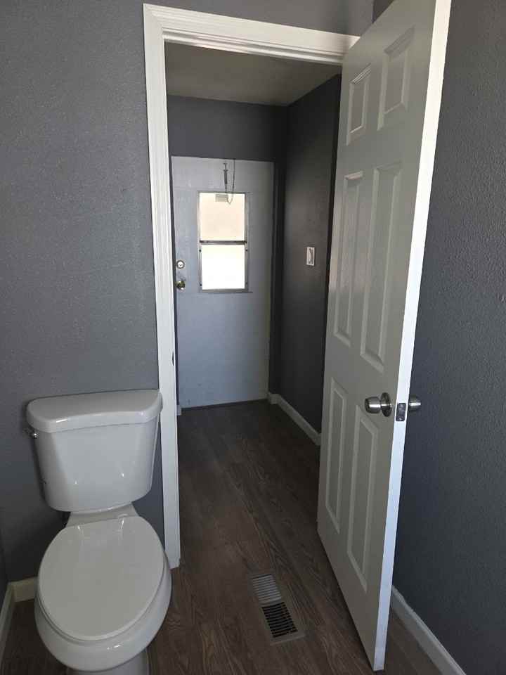 18231 N 6th St - Photo 7 of 17