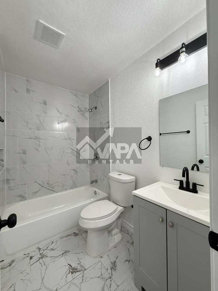 9702 Hidden Ledge - Photo 4 of 19