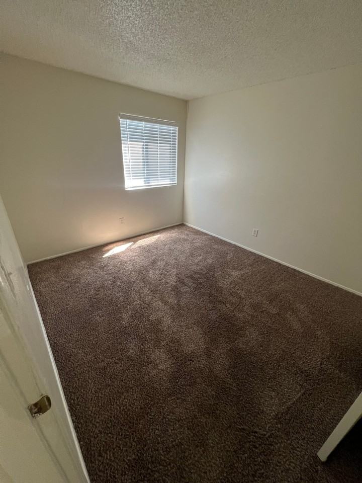 1351 Dustin Dr #45 - Photo 5 of 6