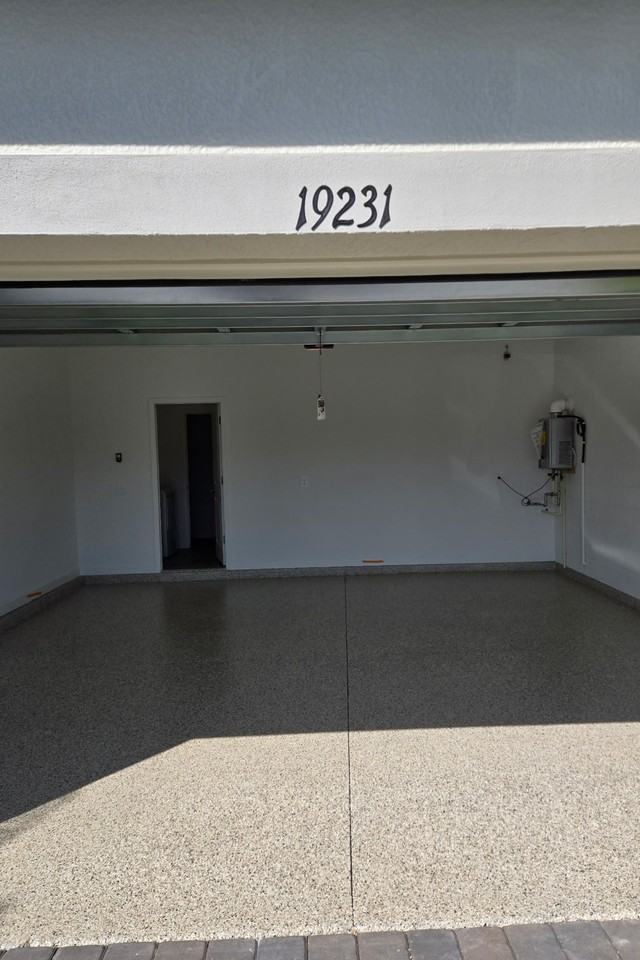 19231 Gentry Pl - Photo 6 of 15