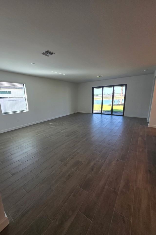 19231 Gentry Pl - Photo 7 of 15