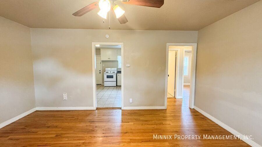 2706 37th St - Photo 7 of 21