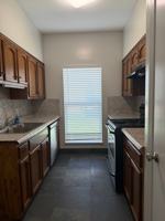featured image of 675 Gloria Dr #1