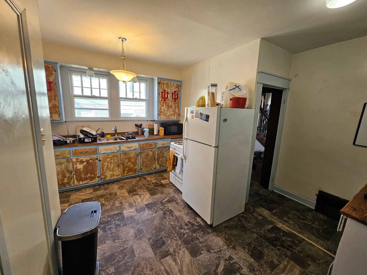 618 S Fess Ave - Photo 7 of 18