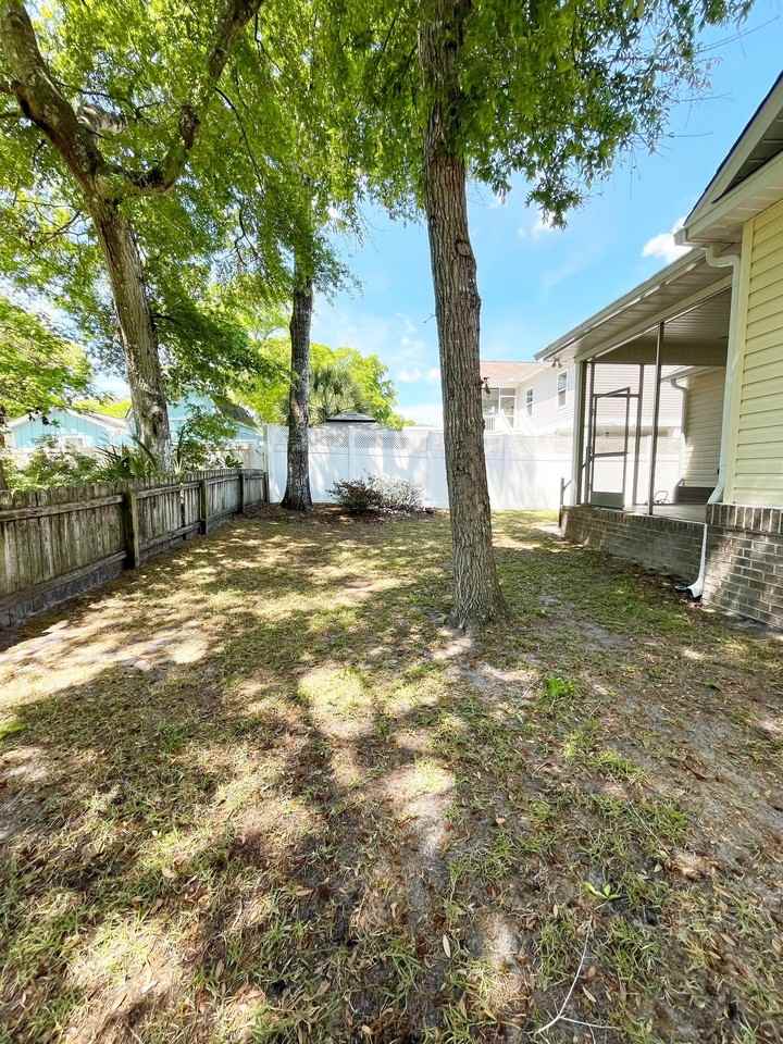 335 15th Ave S - Photo 3 of 16