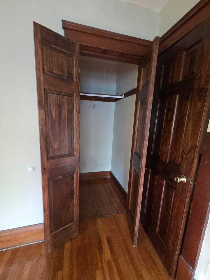 340 High St Apt B #B - Photo 5 of 19