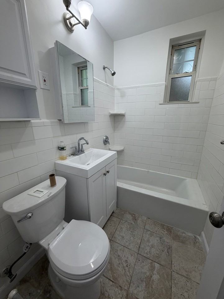 220 N Arlington Ave #DB - Photo 5 of 5