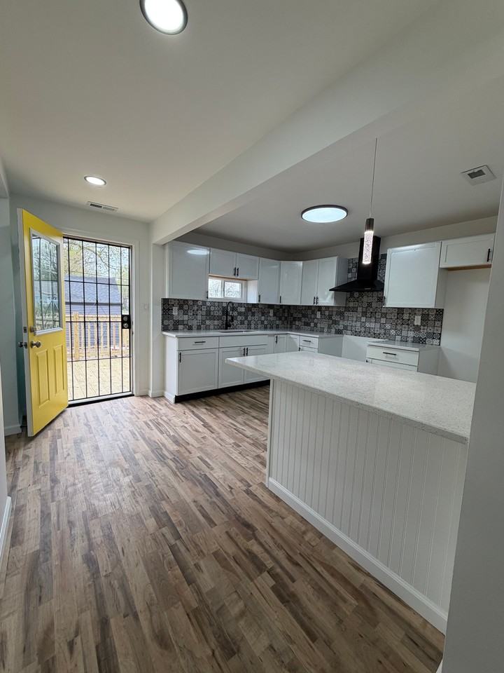 2600 Pierce St - Photo 5 of 18