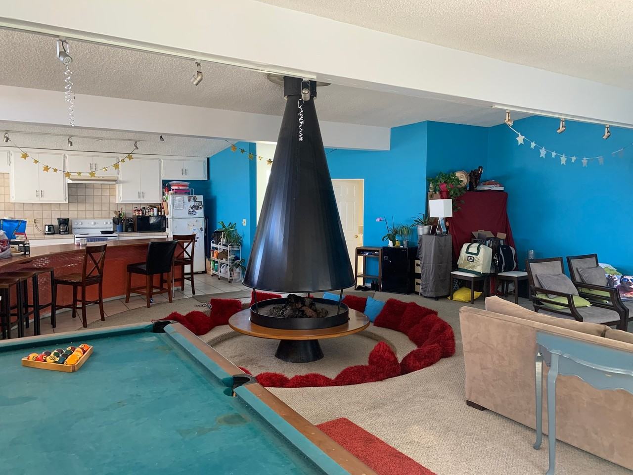 1111 Cypress Ave - Photo 2 of 7