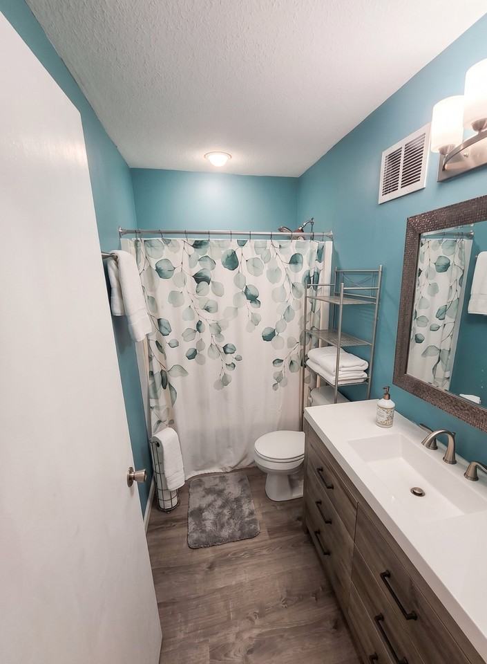 172 Broadway St - Photo 4 of 9