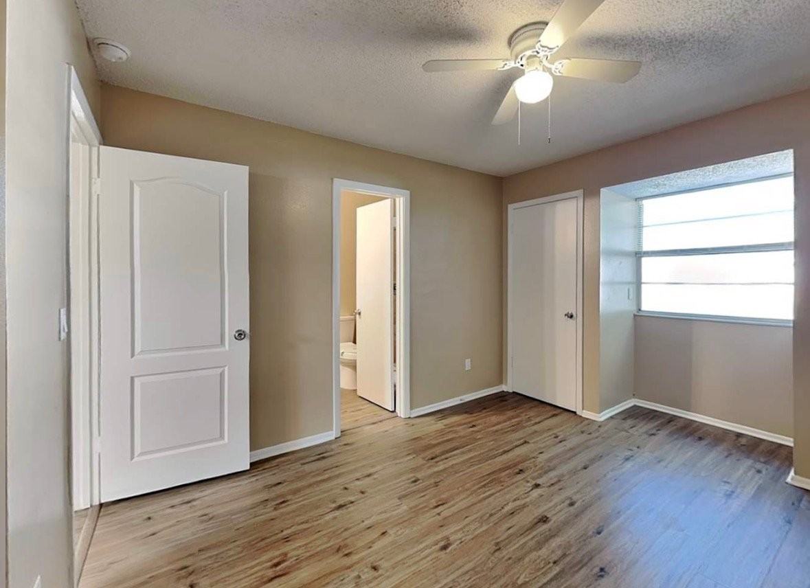 7508 N Saint Peter Ave - Photo 6 of 10