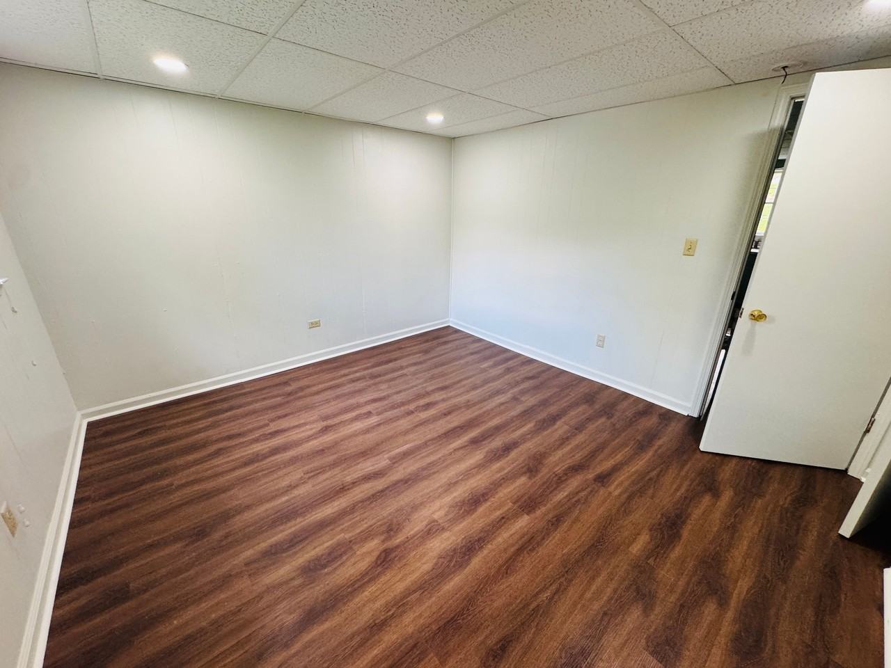 4875 Millen Dr Se - Photo 5 of 13
