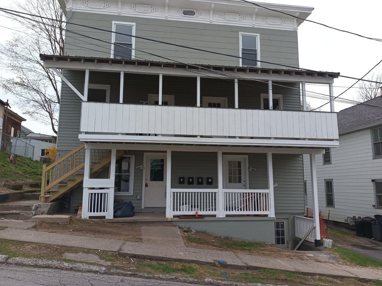 3 Pierce St #4