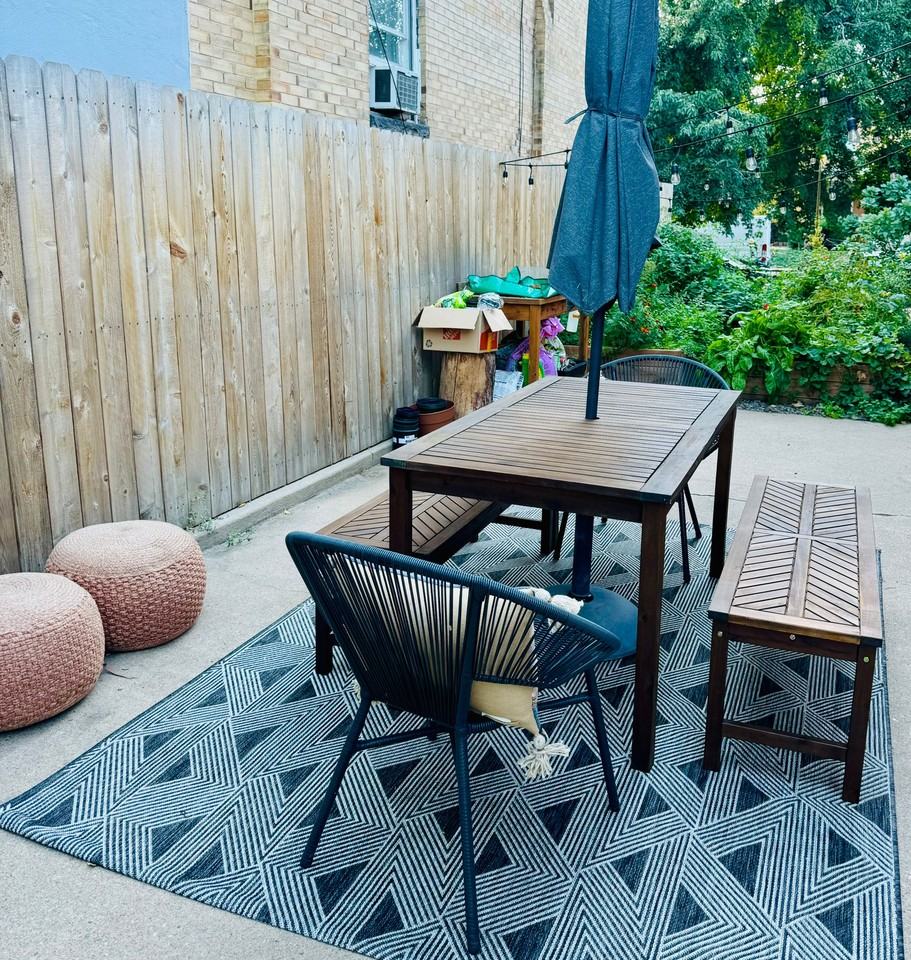 1568 Vine St #3 - Photo 4 of 13