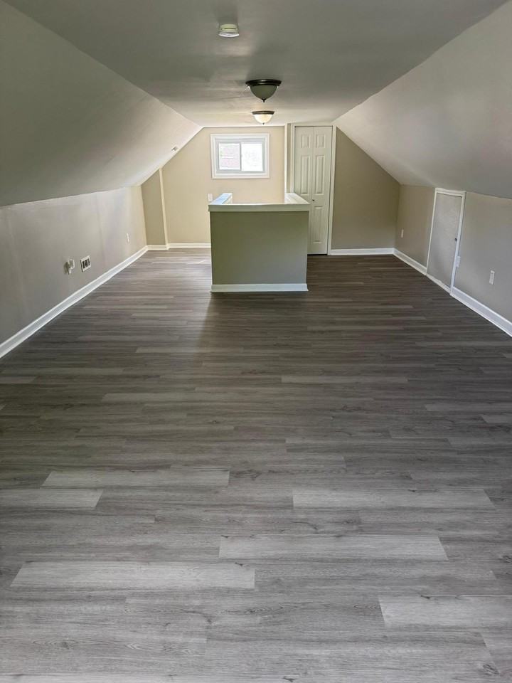 4527 Channing Ln - Photo 4 of 20