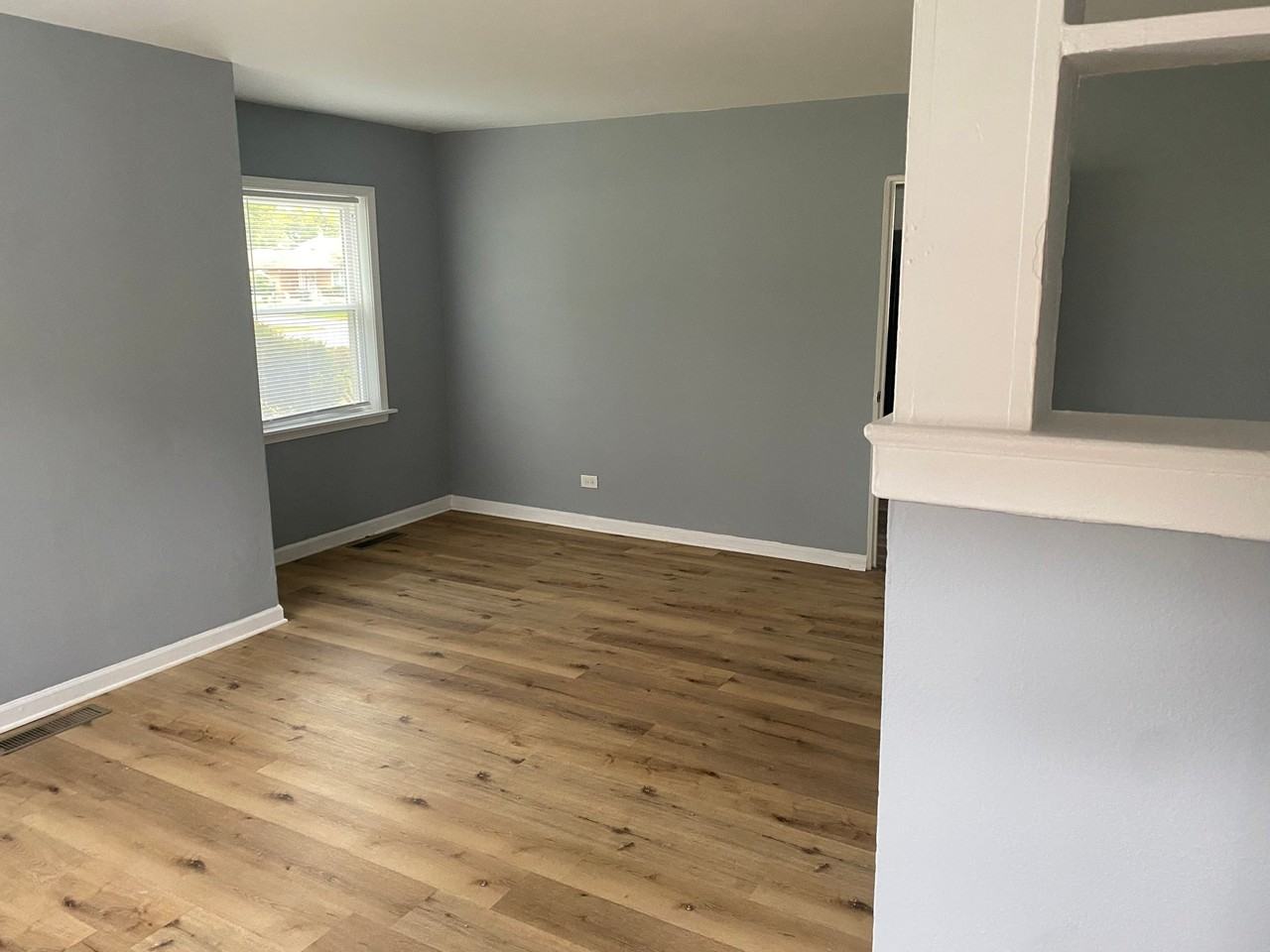 1338 Wentworth Ave #1338 - Photo 2 of 18