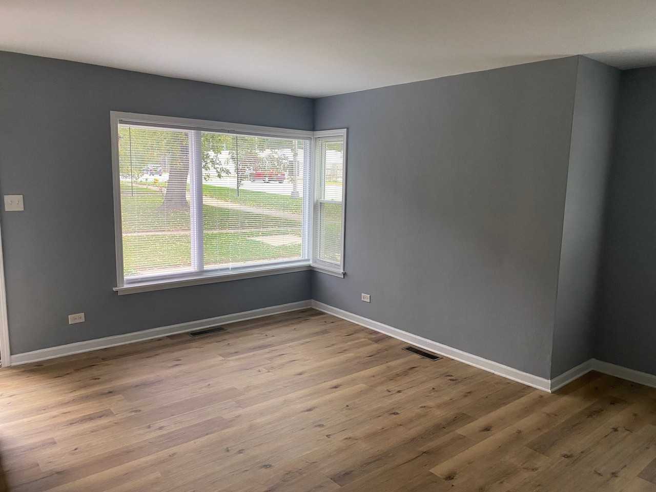 1338 Wentworth Ave #1338 - Photo 3 of 18