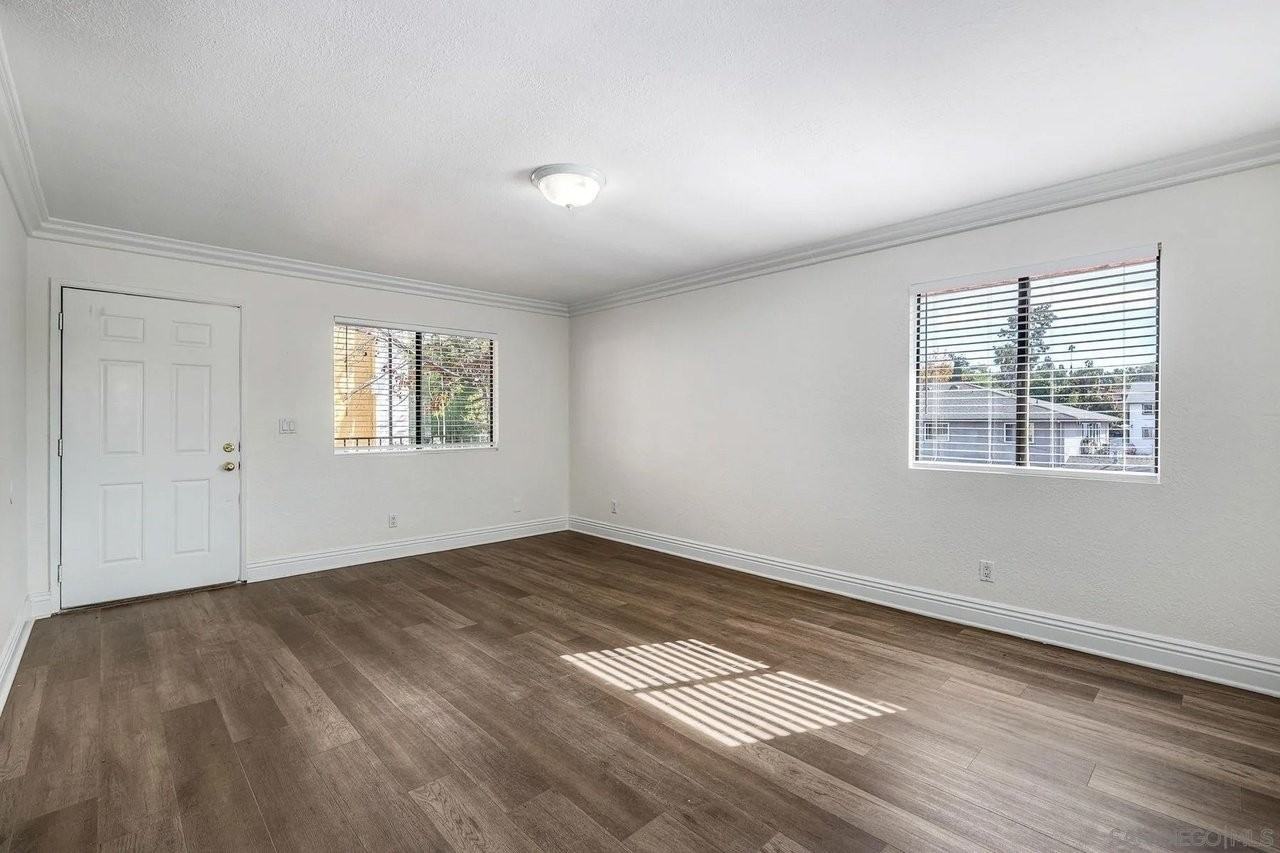 9948 San Juan St #4 - Photo 4 of 18
