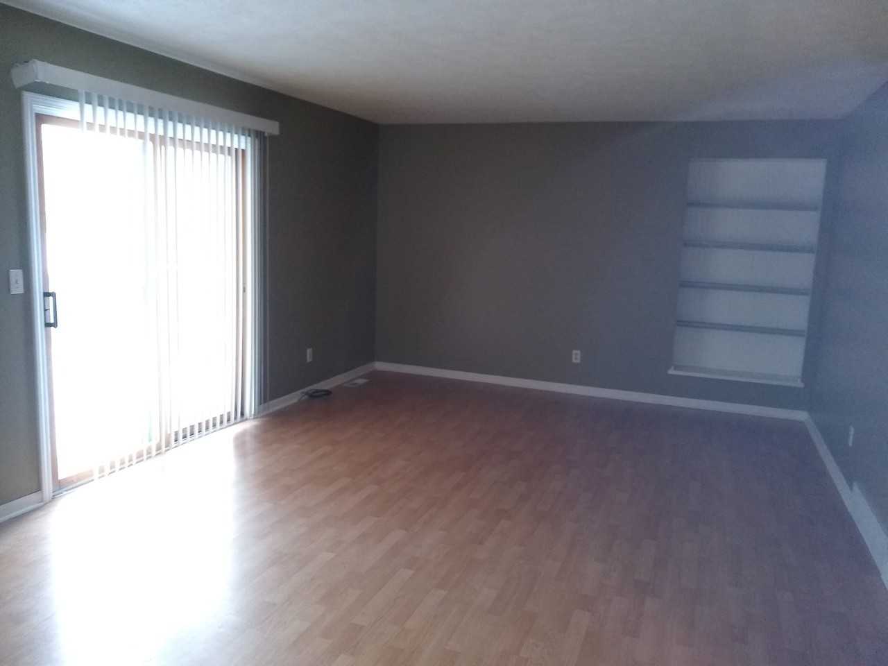 6698 Pleasantview St Ne #6698 - Photo 2 of 16