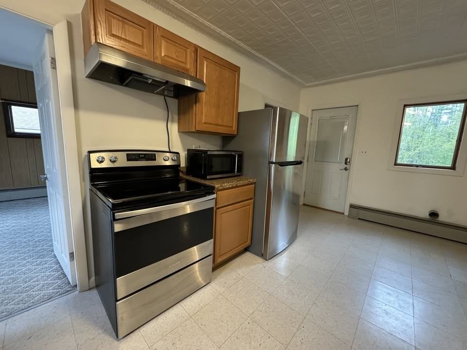 56 Laurier St - Photo 4 of 20