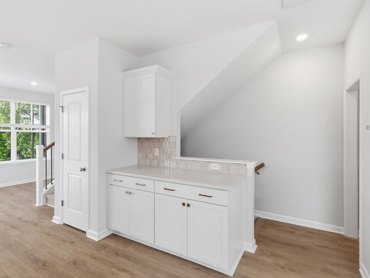 103 Frosted Iris Ln - Photo 6 of 20