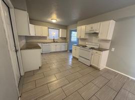 featured image of 1157 Ne 59th St