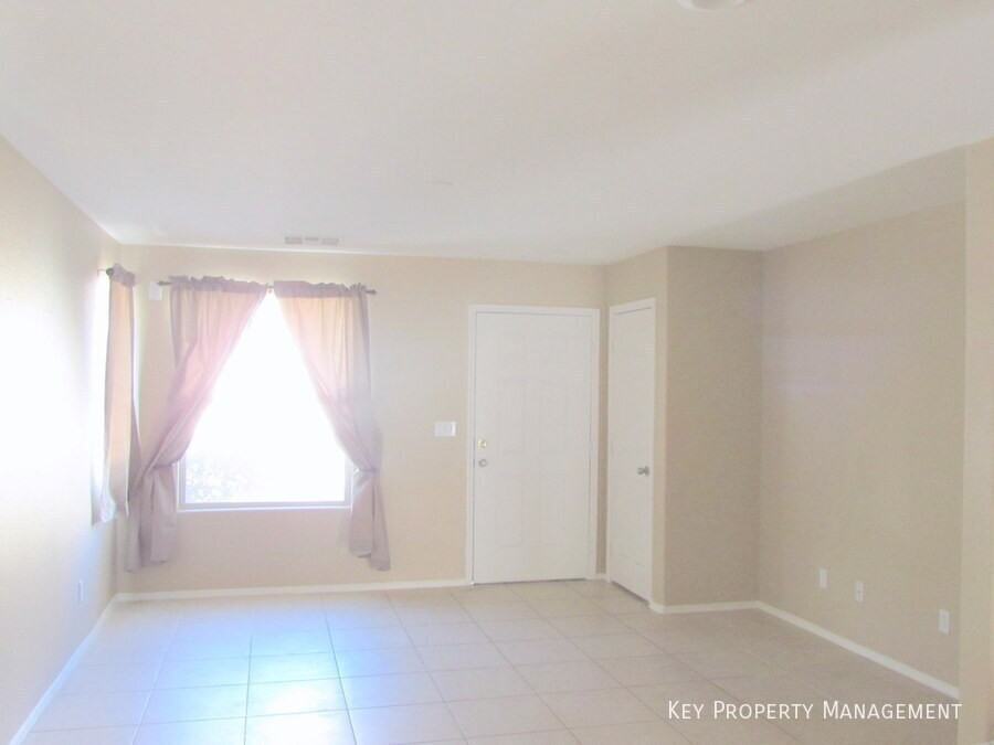 11947 Camden Brook St - Photo 5 of 15
