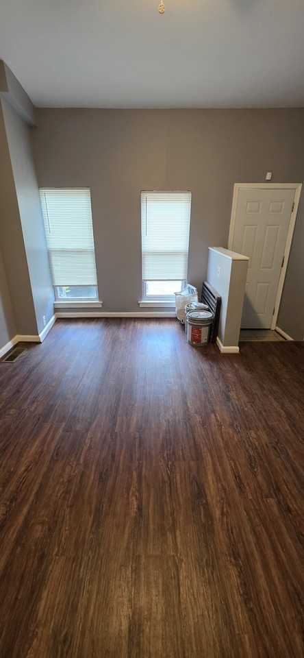 1710 N Milton Ave - Photo 3 of 15