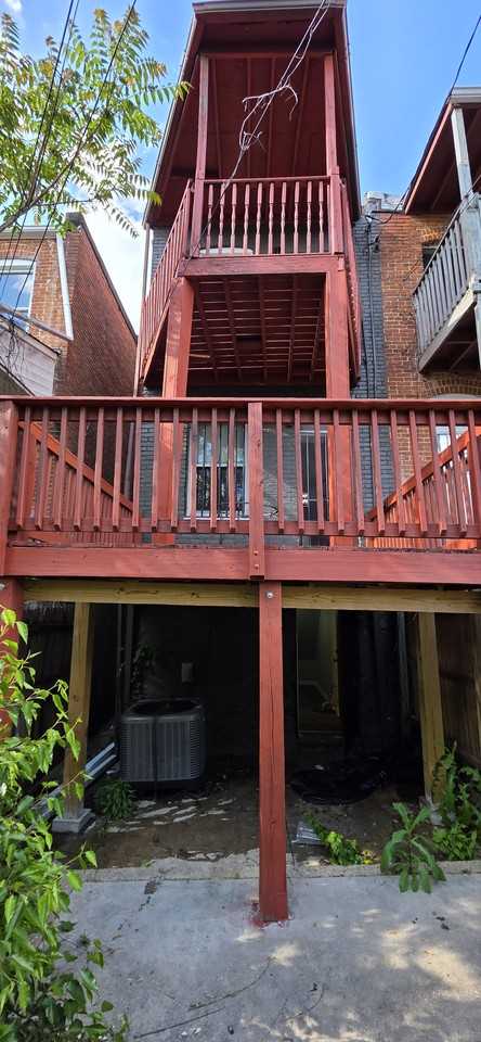 3055 Brighton St - Photo 5 of 13