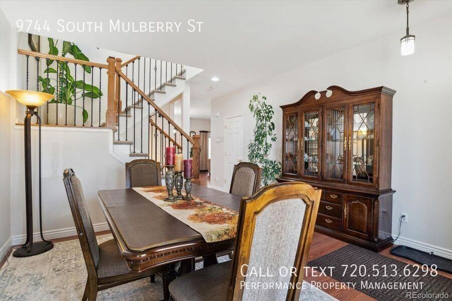 9744 Mulberry St - Photo 3 of 31