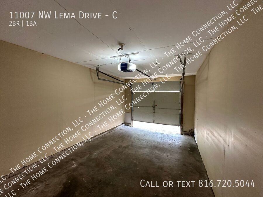 11007 Nw Lema Dr #C - Photo 6 of 16