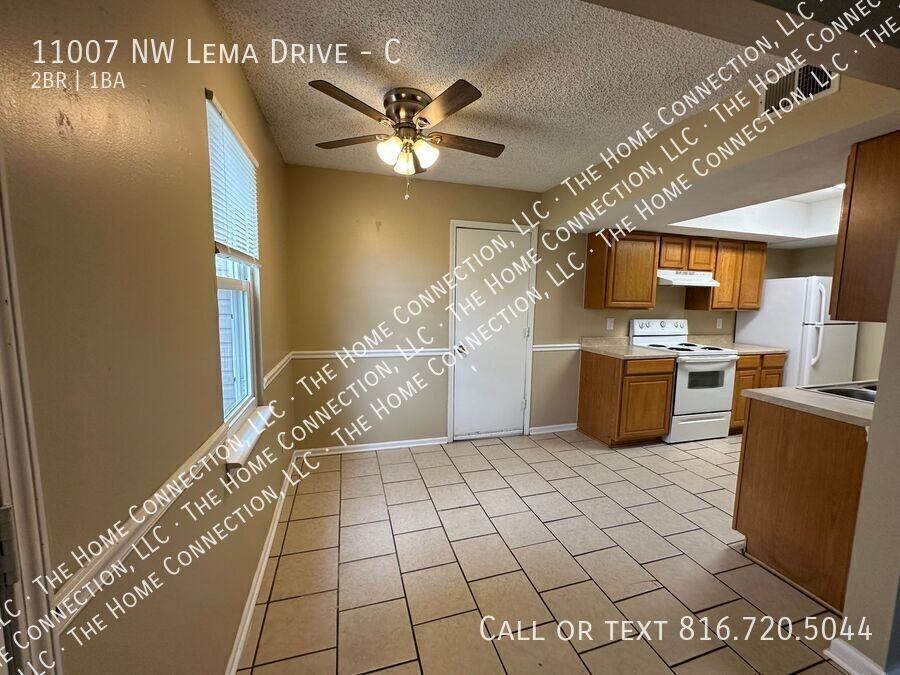 11007 Nw Lema Dr #C - Photo 7 of 16