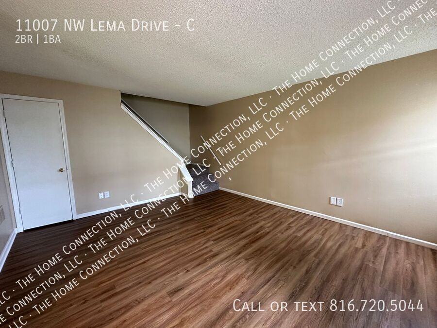11007 Nw Lema Dr #C - Photo 7 of 16