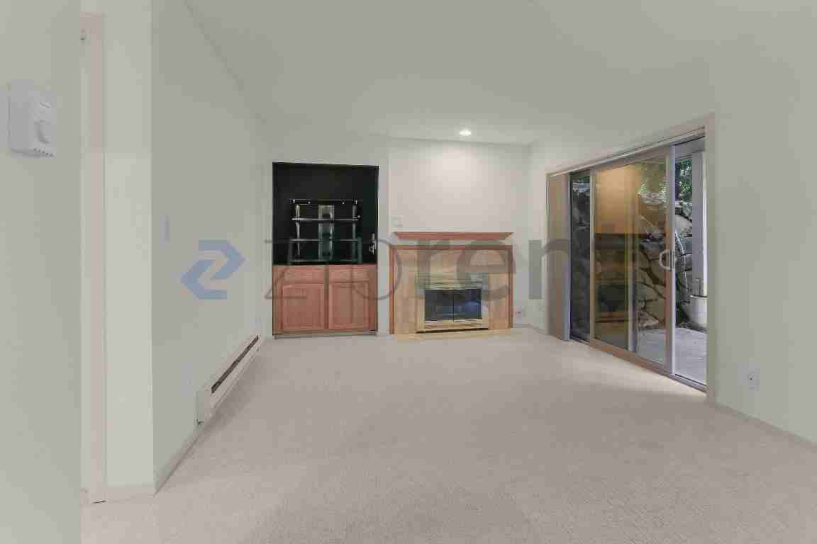 12840 Se 40th Ct #C3 - Photo 6 of 10