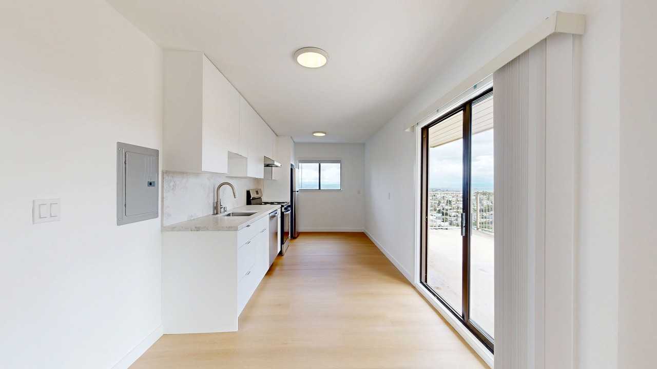 2037 Castro St #21 - Photo 5 of 16