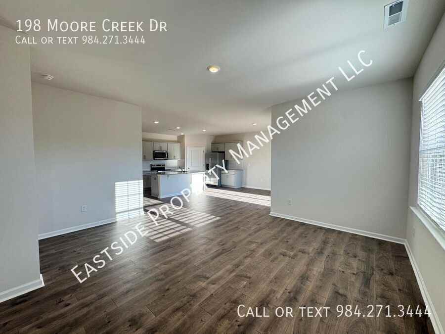 198 Moore Creek Dr - Photo 7 of 23